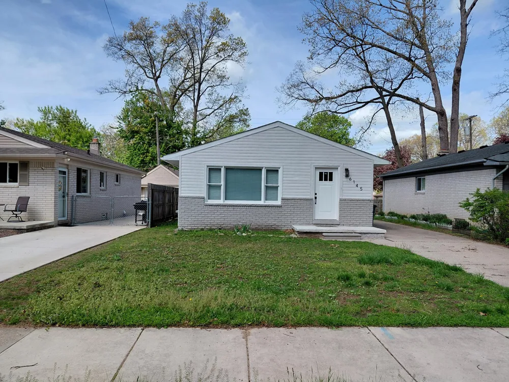 6145 Dowling Avenue Westland, MI 48185
