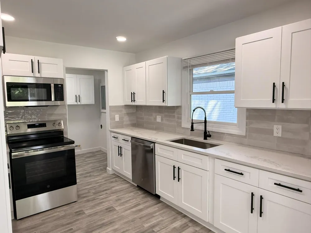 6145 Dowling Avenue Westland, MI 48185