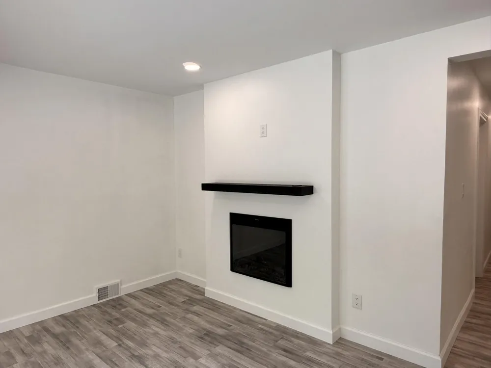6145 Dowling Avenue Westland, MI 48185