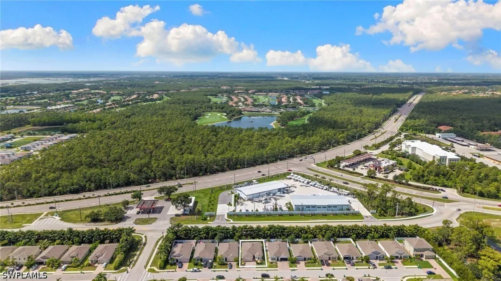 Hadley Place W Naples, FL 34104