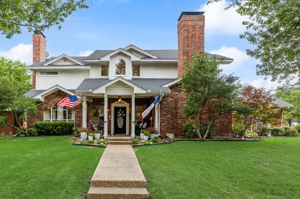2300 Serenity Lane