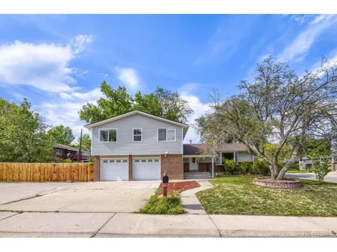7047 W 62nd Place