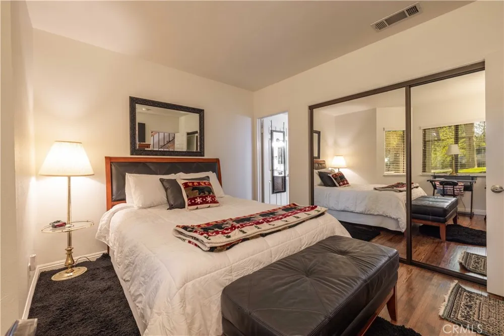 39802 Lakeview Drive #17 Big Bear Lake, CA 92315