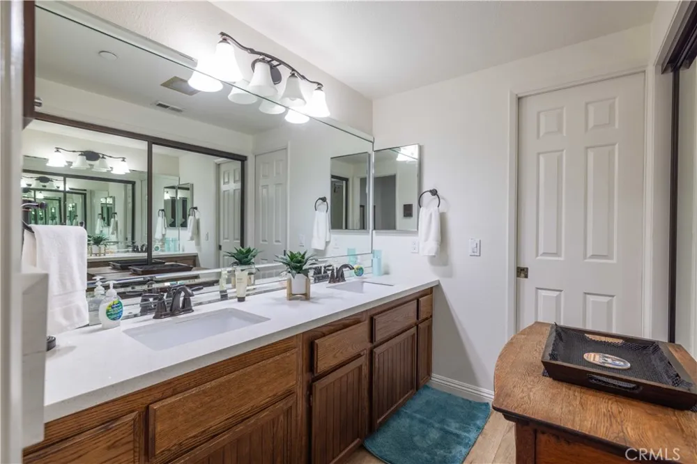 39802 Lakeview Drive #17 Big Bear Lake, CA 92315
