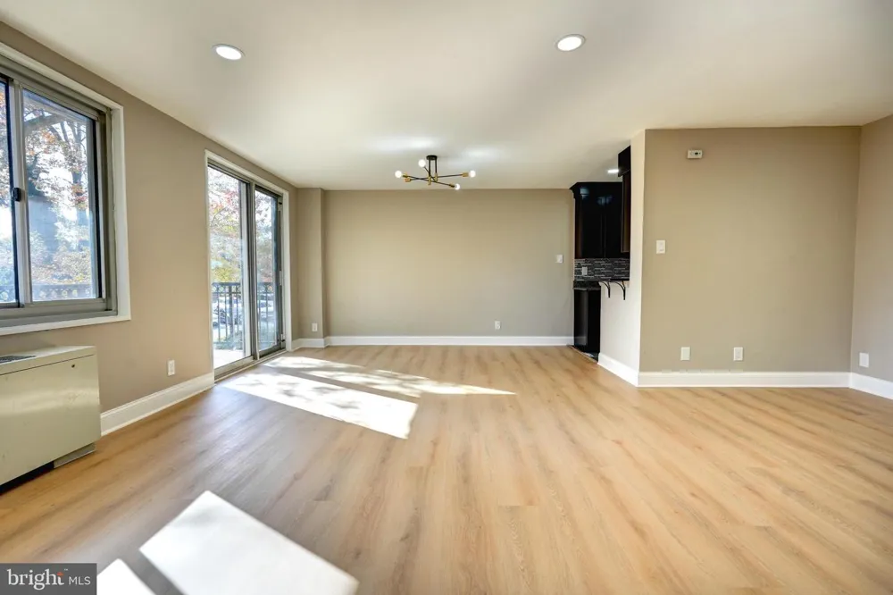 1900 LYTTONSVILLE ROAD #110 Silver Spring, MD 20910