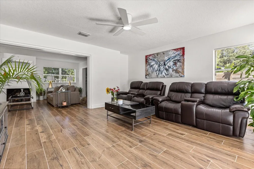 2418 EUSTON ROAD Winter Park, FL 32789