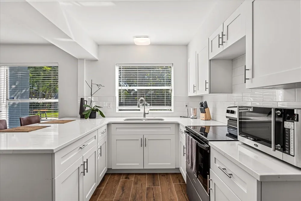 2418 EUSTON ROAD Winter Park, FL 32789