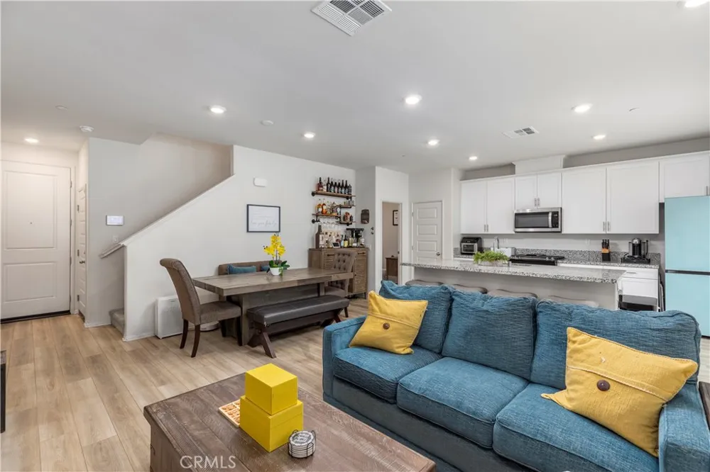 40630 Birchfield Drive #12 Temecula, CA 92591