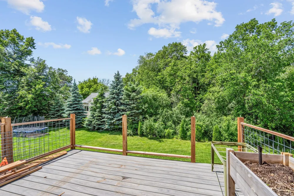702 Eastland Avenue SE New Prague, MN 56071