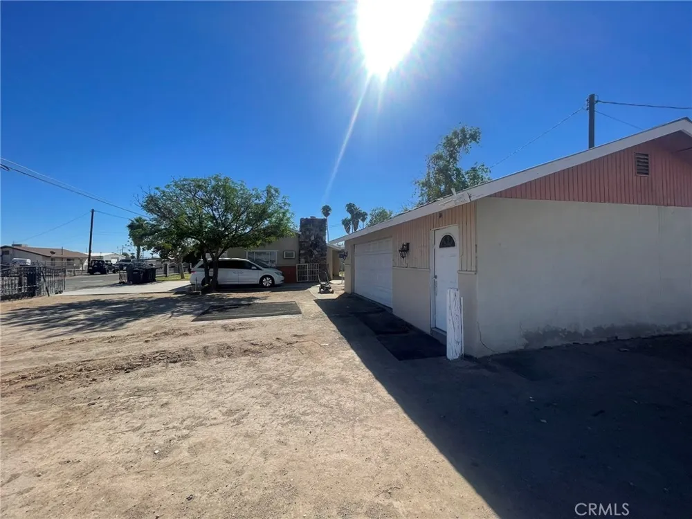 175 Date Road Blythe, CA 92225