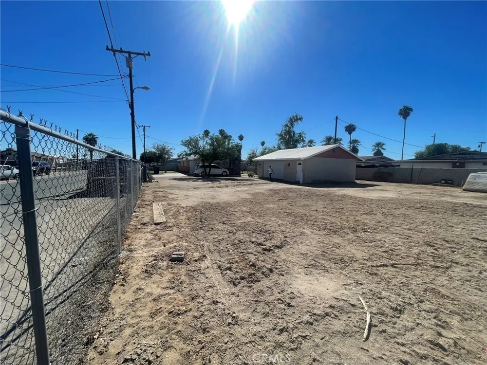 175 Date Road Blythe, CA 92225