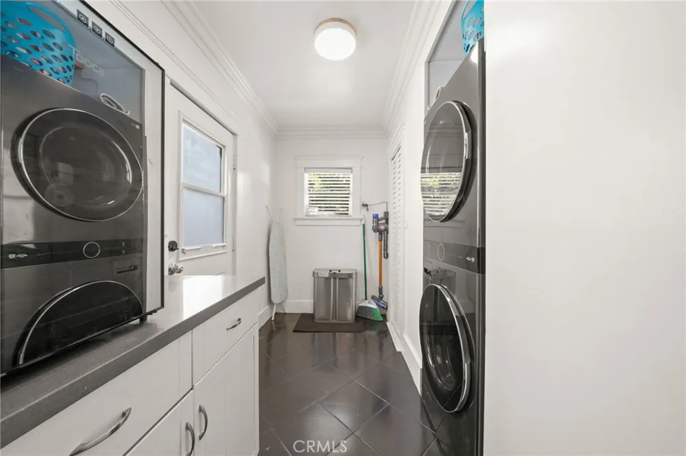 1014 Magnolia Long Beach, CA 90813