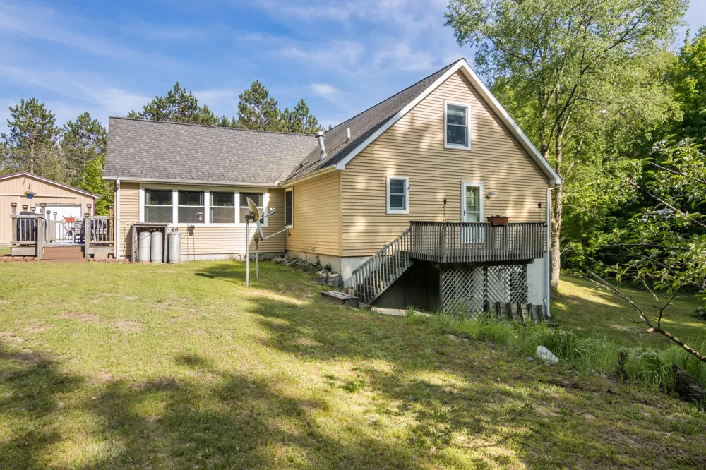 7488 Traverse Road Colfax Township, MI 49683