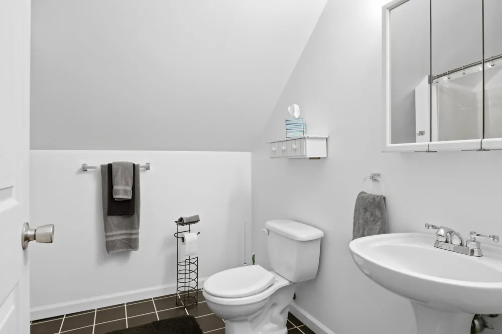 7488 Traverse Road Colfax Township, MI 49683
