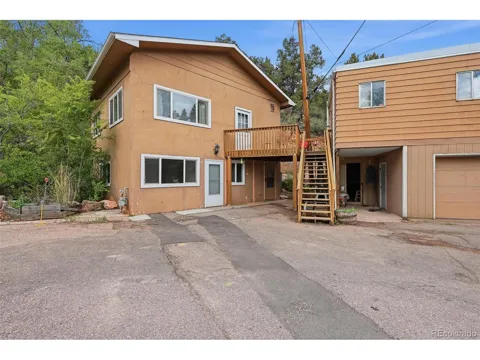 68 Minnehaha Avenue