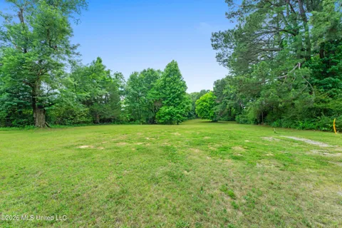 7231 Hamilton Circle