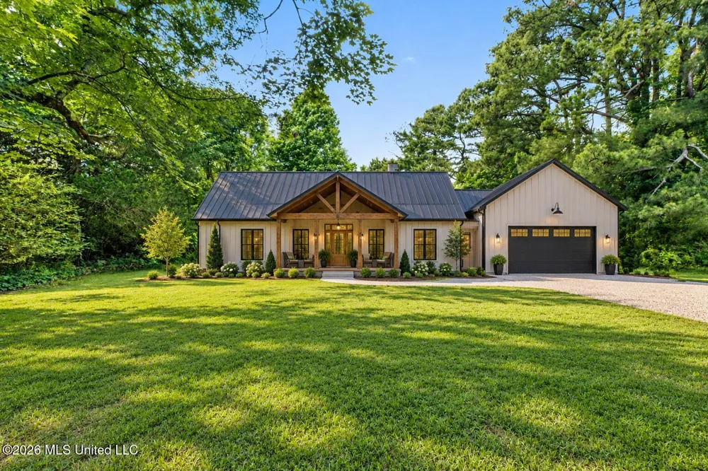7231 Hamilton Circle Olive Branch, MS 38654