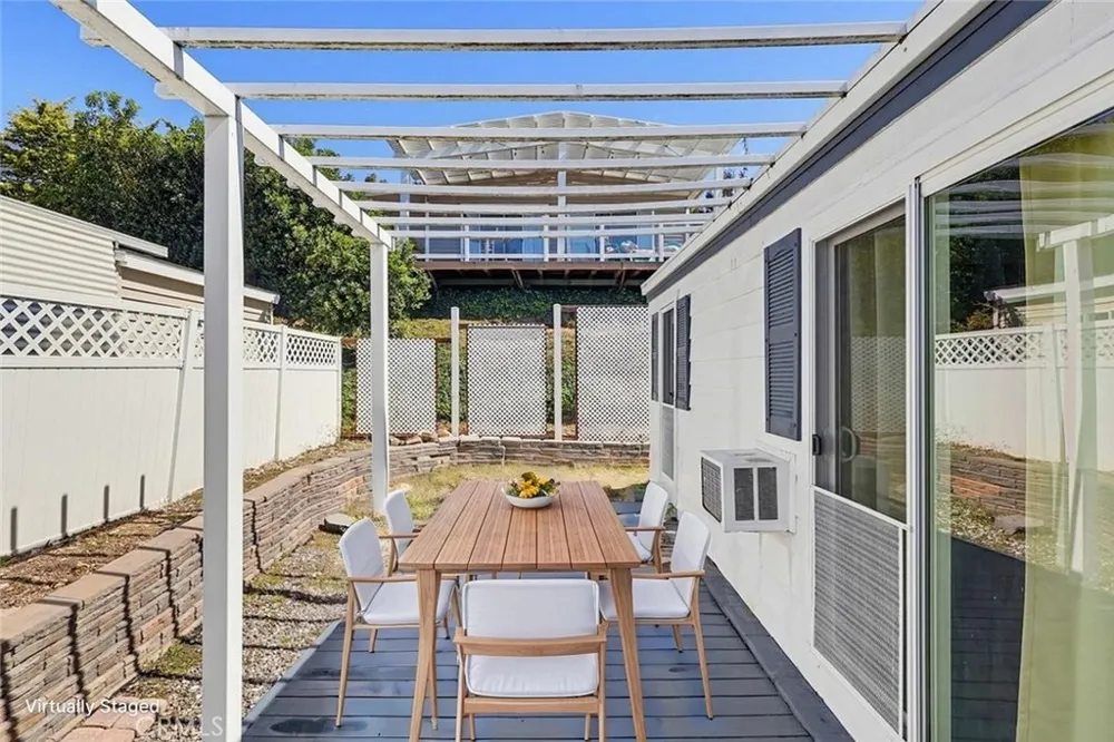 2275 W 25th #87 San Pedro, CA 90732