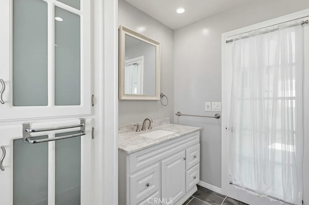 2275 W 25th #87 San Pedro, CA 90732