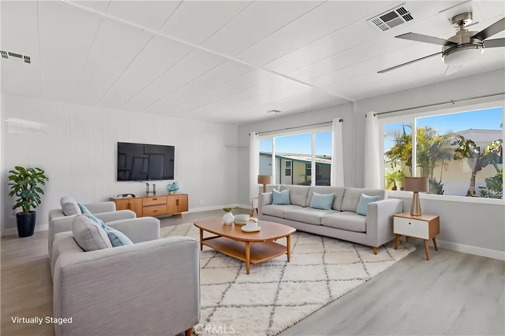 2275 W 25th #87 San Pedro, CA 90732