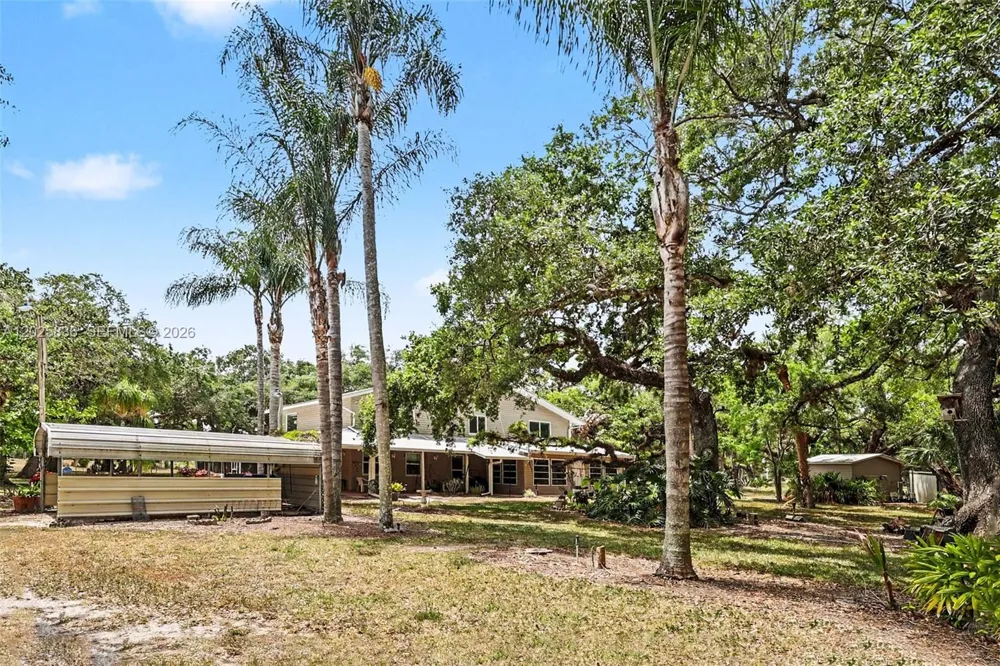 3079 Frontier Cir Other City - In The State Of Florida, FL 33935