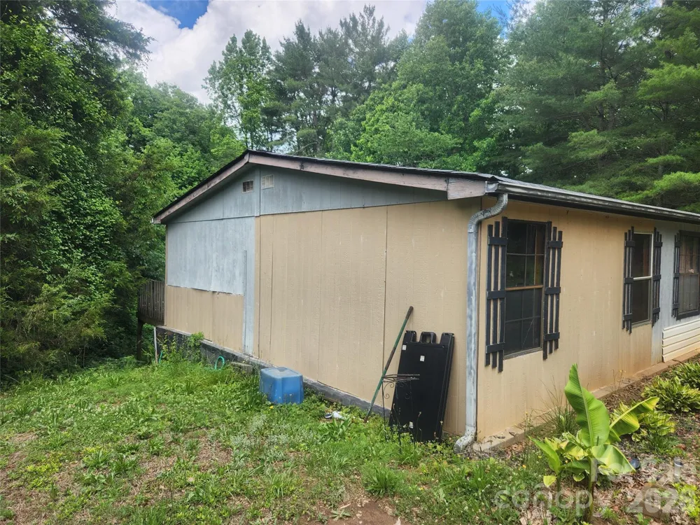 135 Watson Avenue Taylorsville, NC 28681