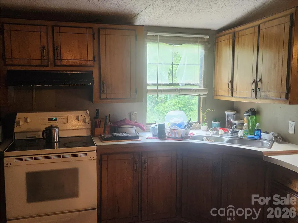 135 Watson Avenue Taylorsville, NC 28681