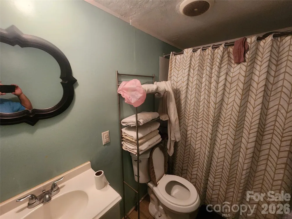 135 Watson Avenue Taylorsville, NC 28681