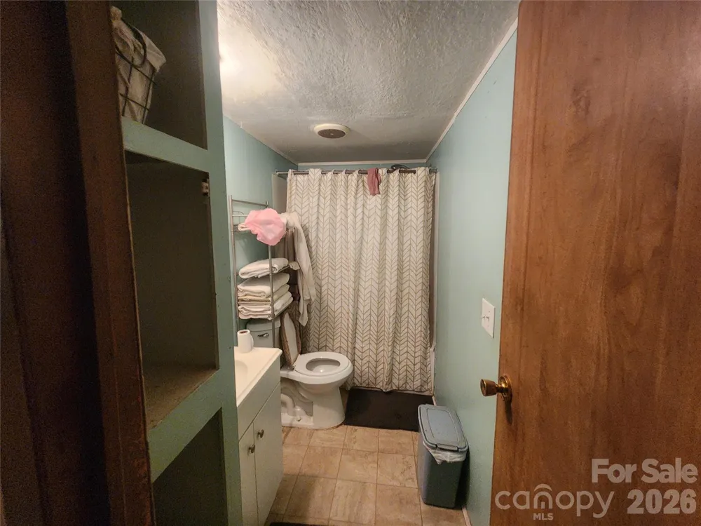 135 Watson Avenue Taylorsville, NC 28681