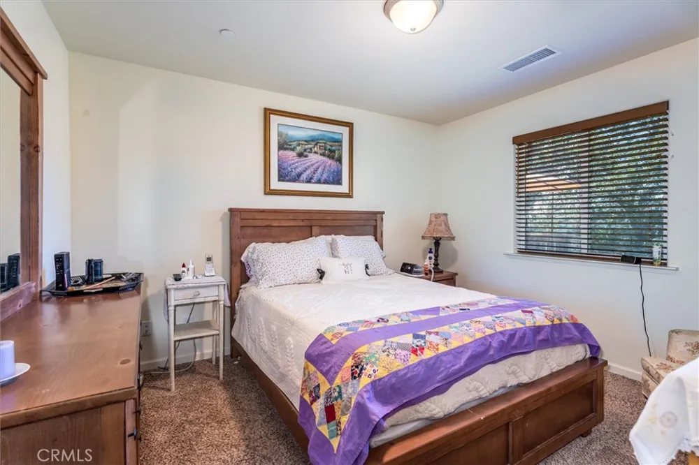 43263 E Sugar Pine Dr Oakhurst, CA 93644