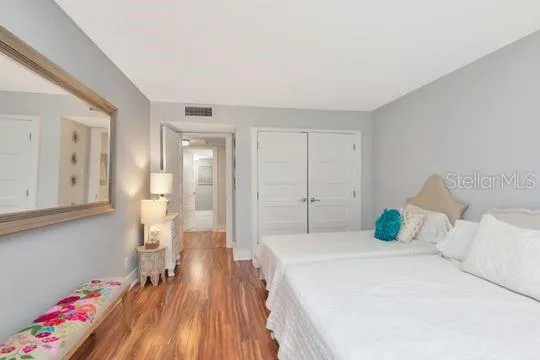 220 BELLEVIEW BOULEVARD #203 Belleair, FL 33756