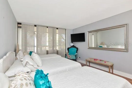 220 BELLEVIEW BOULEVARD #203 Belleair, FL 33756