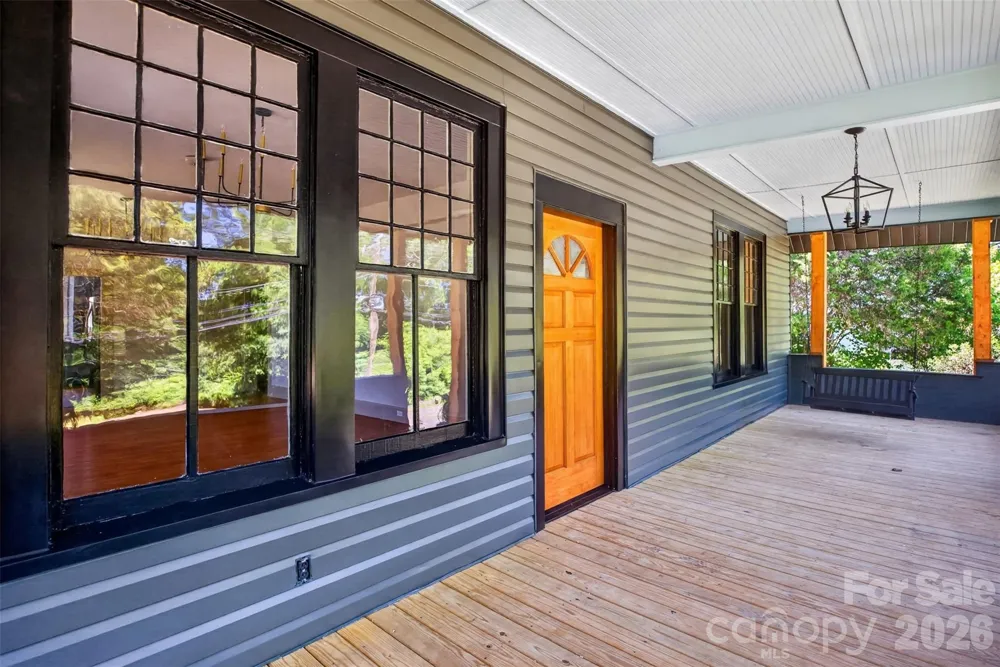 32 Pinecrest Avenue Great Falls, SC 29055