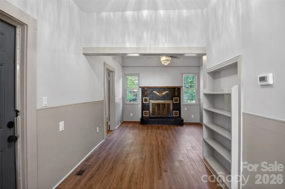 32 Pinecrest Avenue Great Falls, SC 29055