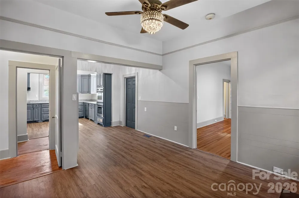 32 Pinecrest Avenue Great Falls, SC 29055