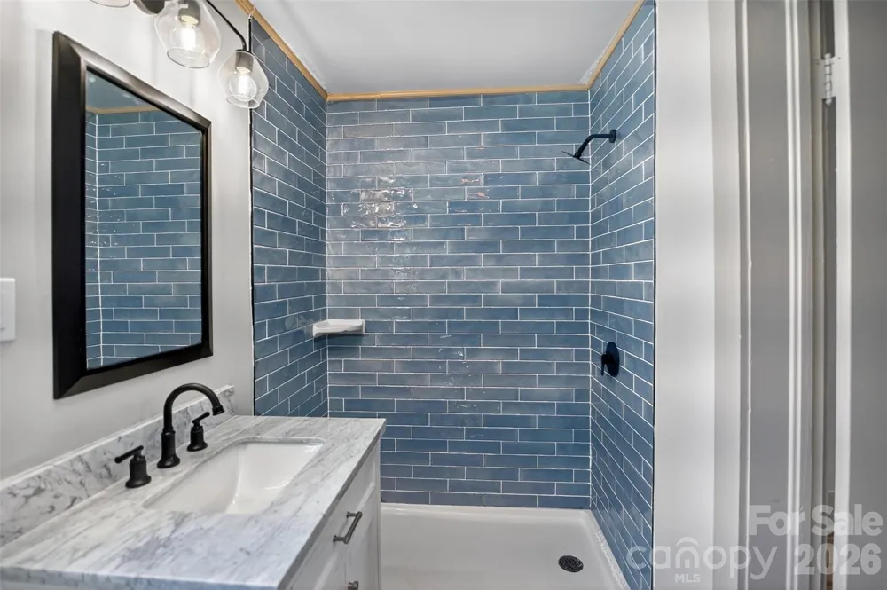 32 Pinecrest Avenue Great Falls, SC 29055