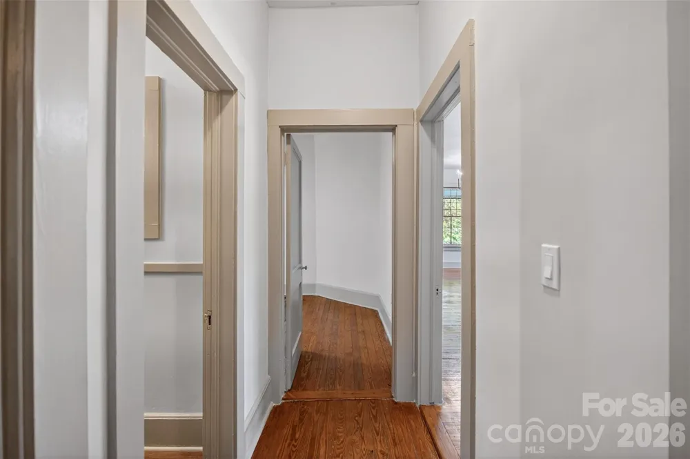 32 Pinecrest Avenue Great Falls, SC 29055