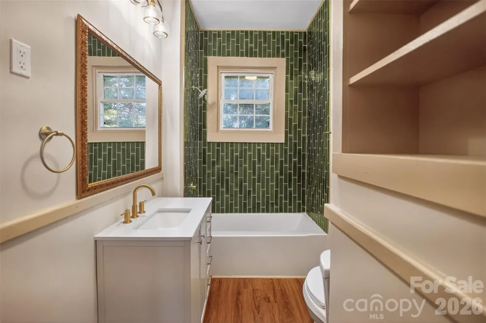 32 Pinecrest Avenue Great Falls, SC 29055