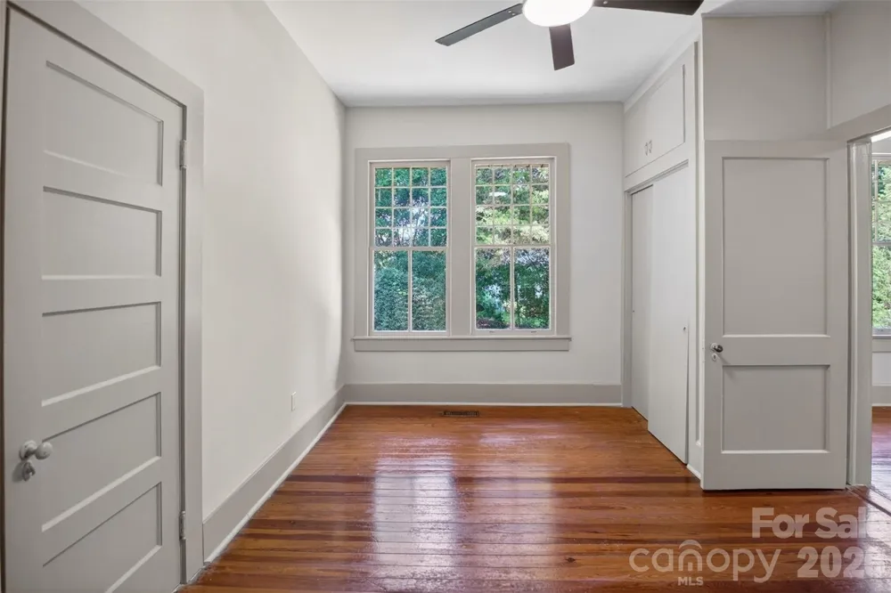 32 Pinecrest Avenue Great Falls, SC 29055