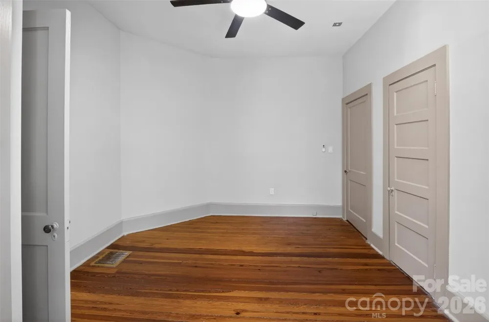 32 Pinecrest Avenue Great Falls, SC 29055
