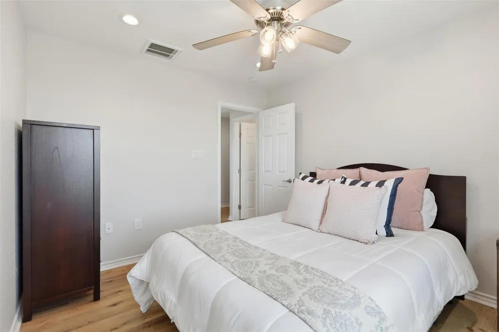 124 Jewel Drive Bolivar Peninsula, TX 77650