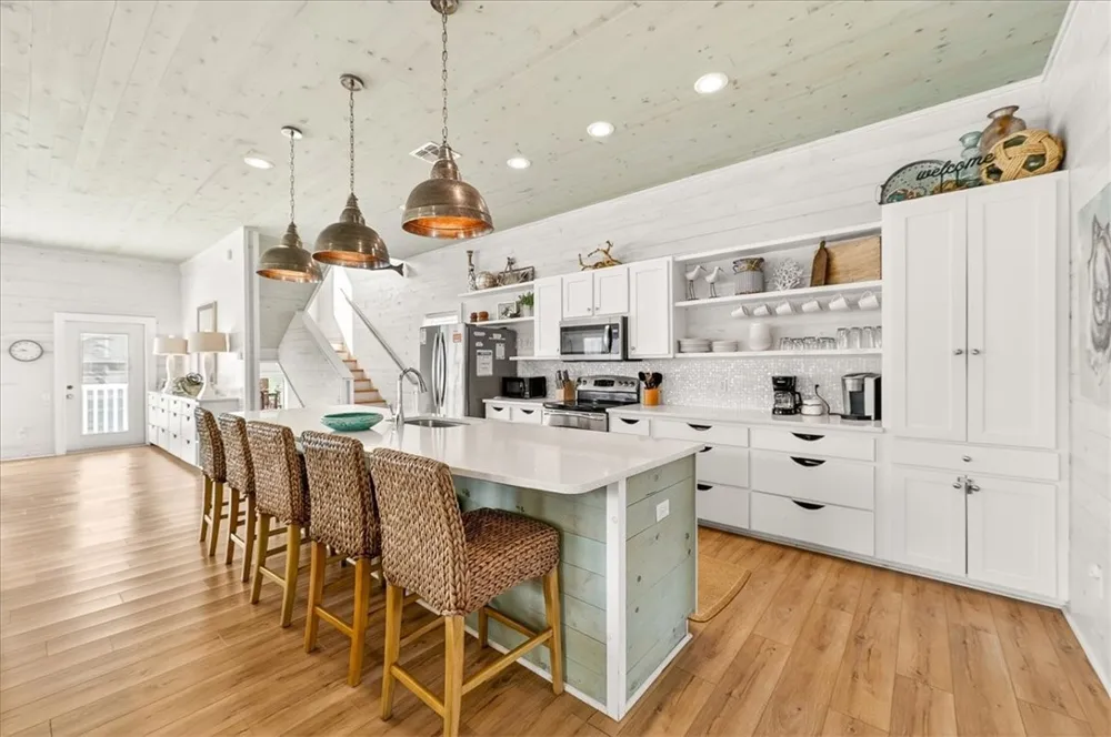 2008 Sand Point Circle Port Aransas, TX 78373