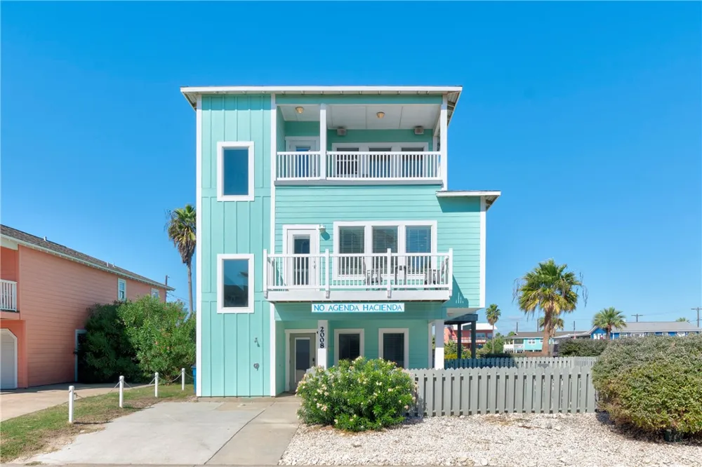 2008 Sand Point Circle Port Aransas, TX 78373
