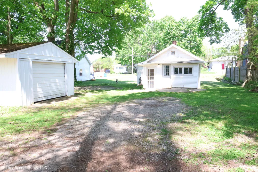 124 W Sheridan Street Fremont City, MI 49412