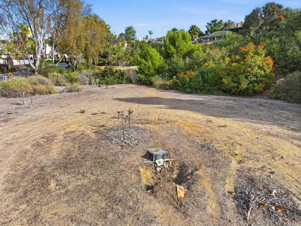 6515 El Fuerte Street Carlsbad, CA 92009
