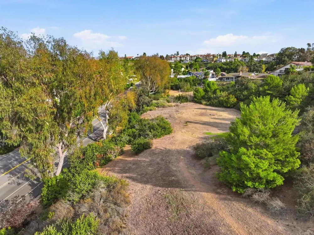 6515 El Fuerte Street Carlsbad, CA 92009