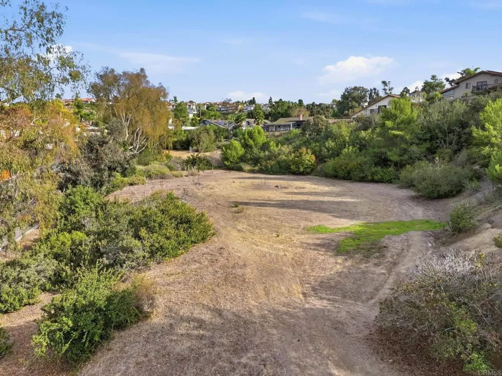6515 El Fuerte Street Carlsbad, CA 92009