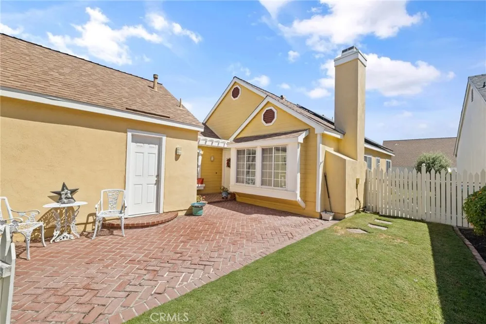 21092 Cedar Lane Mission Viejo, CA 92691