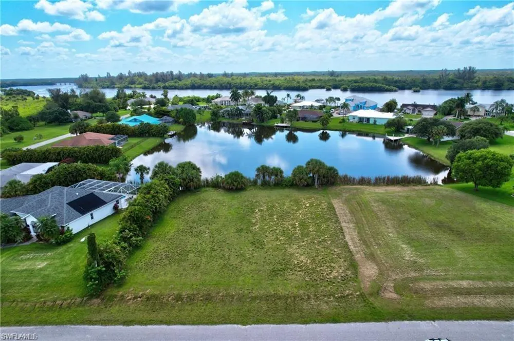 17091 Waters Edge Circle North Fort Myers, FL 33917