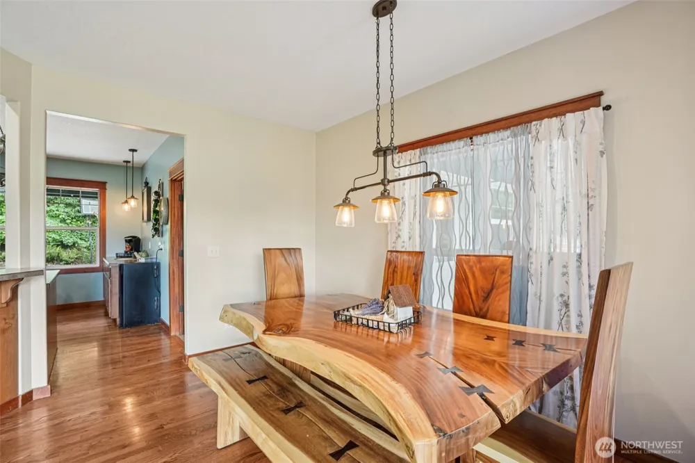 14900 NE Critter Hill Drive Amboy, WA 98601